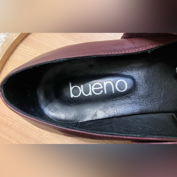 EUC Bueno Leather Burcu Women's Ruffle Flats Shoes Red Burgundy Size 10.5/ EU 41 - Picture 4 of 9
